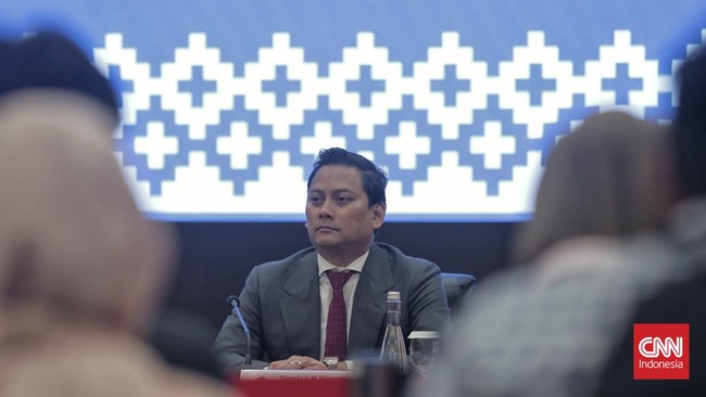 Wakil Menteri Keuangan (Wamenkeu) Thomas Djiwandono alias Tommy menjamin Danantara tak bakal menggadaikan saham negara di BUMN.