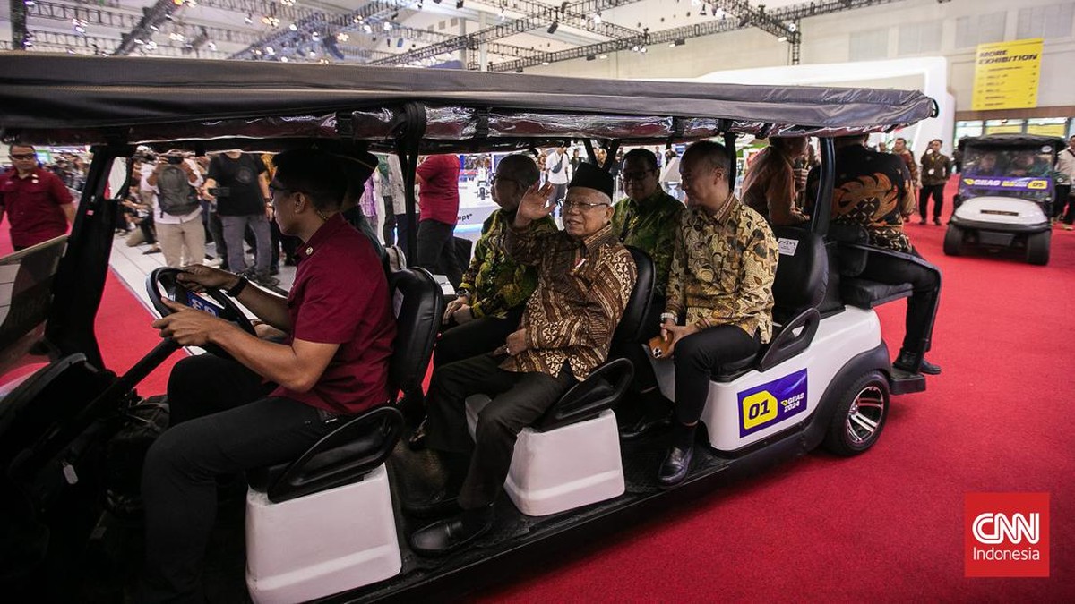 FOTO: Wapres Ma'ruf Amin Tinjau Langsung GIIAS 2024