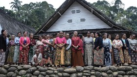 FOTO: Tradisi Pamali Kampung Naga yang Tak Lekang oleh Waktu