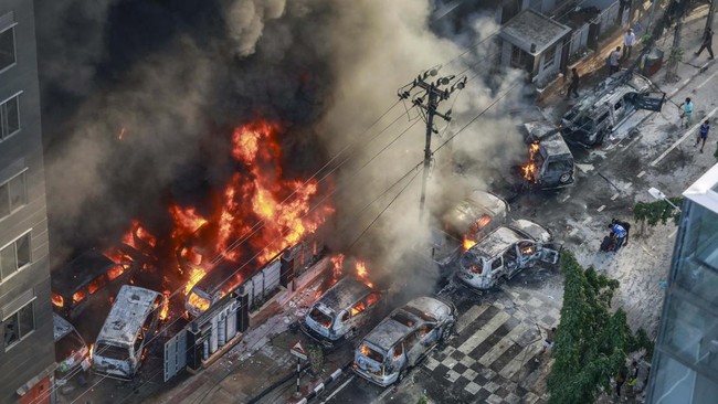 Tragedi Berdarah Bangladesh: Demo Menuntut Keadilan Berujung Ratusan Nyawa Melayang