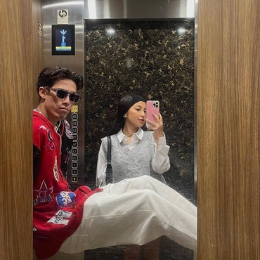 Jennifer Coppen Merasa Aneh Nonton Bruno Mars tanpa Dali Wassink