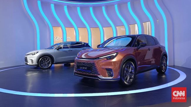 Mobil Murah Lexus Diluncurkan di GIIAS