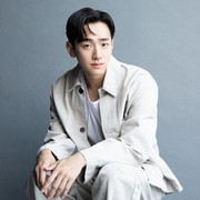 Mengenal Nam Yoon Su, Aktor Korea yang Mendonorkan Ginjal untuk Sang Ayah