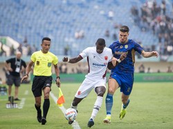 Kecepatan dan Set-Piece PSM Bikin Persib Waspada