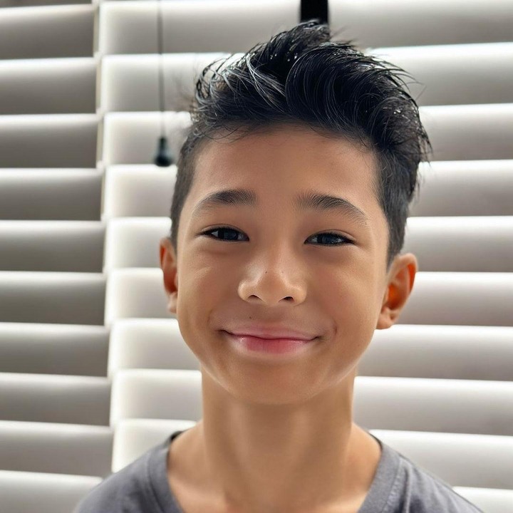 <p>Seth juga merupakan anak yang berprestasi lho, Bunda. Ia kerap memenangkan berbagai turnamen pada bidang olahraga sepakbola. Keren banget, ya! (Foto: Instagram: @rimamelati)</p>
