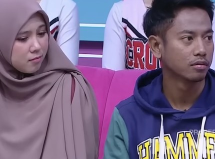 Kisah Istri 9 Th Setia Dampingi Suami Gagal Ginjal di Usia Muda, Lebih 900 Kali Cuci Darah