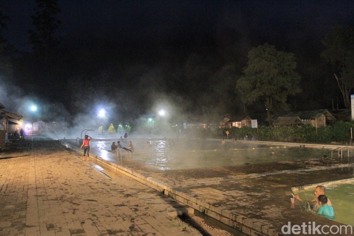Air panas Cimanggu, Rancabali, Kabupaten Bandung saat masih beroperasi