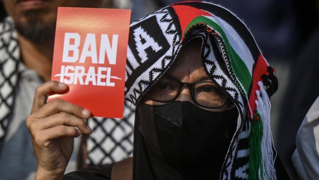 FOTO: Aksi Bela Palestina di Jakarta, Desak Larang Israel di Olimpiade