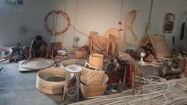 Pemberdayaan BRI Bantu Produk Klaster Rotan Trangsan Semakin Mendunia