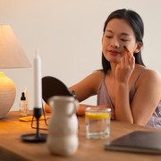 Tips Rutinitas Skincare di Pagi Hari Sesuai dengan Jenis Kulit Wajah