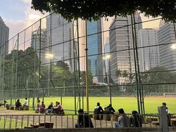 5 Aktivitas Seru di Lapangan Softball GBK, Dibuka buat Umum Lho