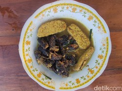 Menikmati Belut Kotokan Ala Warga Pesisir Sidoarjo