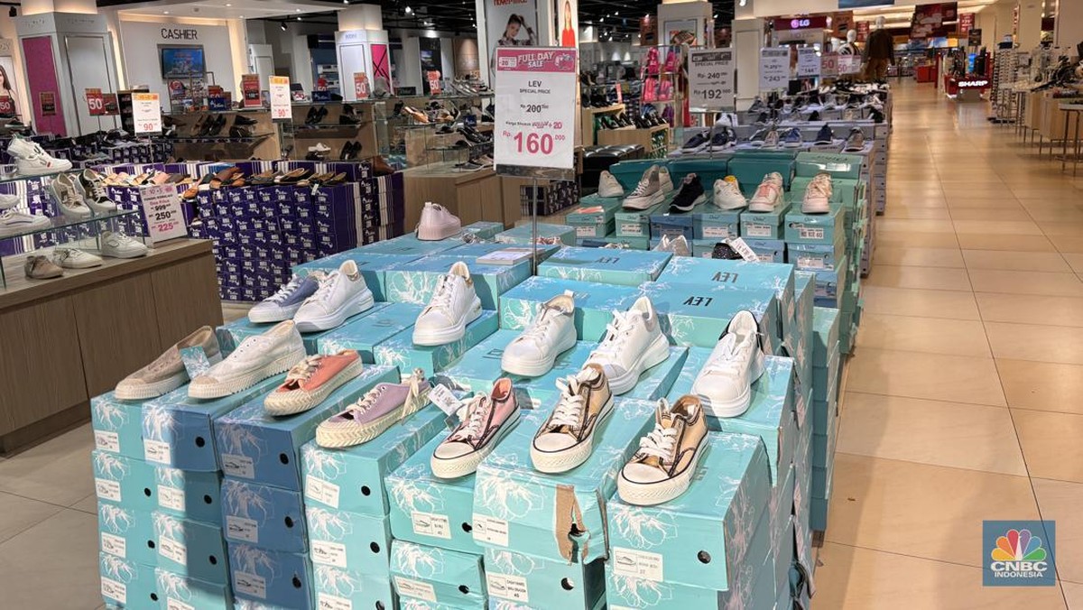 Hari ini! Pesta Diskon Sepatu Hingga 70% di Transmart