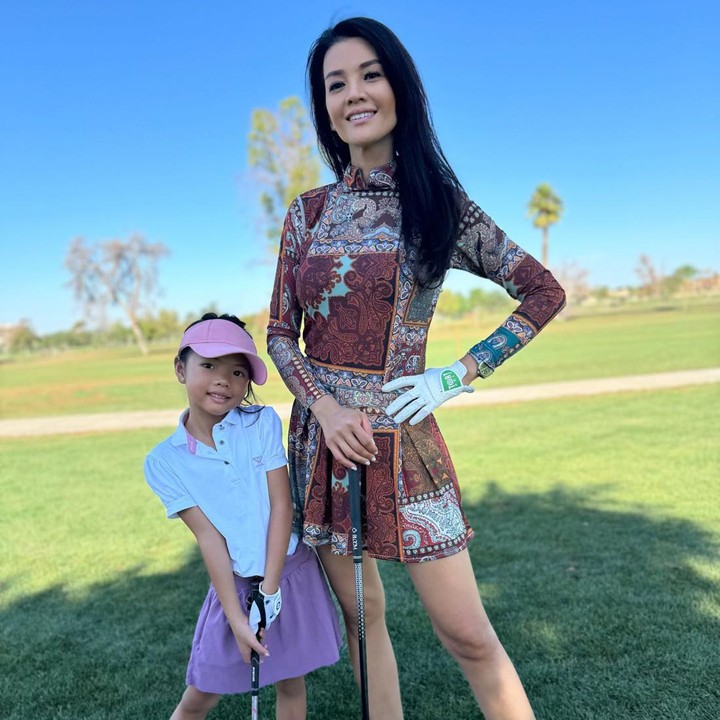 <p>Farah Quinn merupakan salah satu figur publik Indonesia yang kini menetap di Amerika Serikat bersama suami dan anak-anaknya. Meskipun demikian, Farah juga aktif membagikan kegiatan yang dilakukannya sehari-hari di media sosial. (Foto: Instagram @farahquinnofficial)</p>