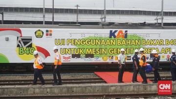 ESDM Mulai Uji Coba Penggunaan Solar Campur Sawit 40 Persen ke Kereta