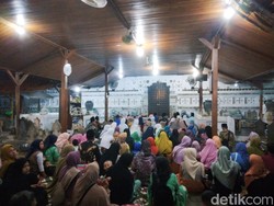5 Destinasi Wisata Religi dan Bersejarah di Cirebon
