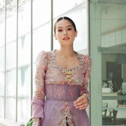 6 Model Kebaya yang Populer di 2024, Ada Kebaya Korset hingga Tanpa Lengan