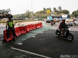 Jelang Demo BEM SI, Jalan Medan Merdeka Barat Arah Istana Ditutup