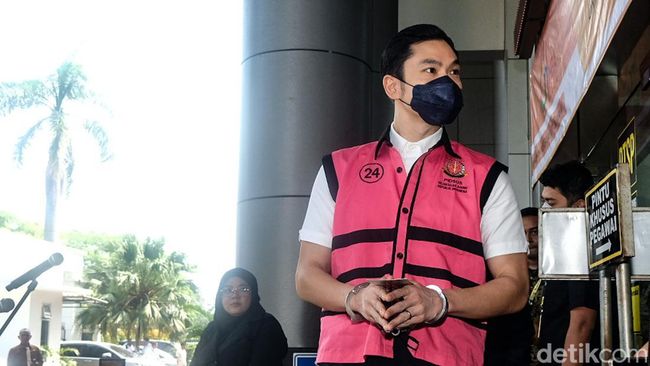 Mobil Mercedes Benz Rp8 M Harvey Moeis Dilelang, Kreator Konten Ini Niat Beli