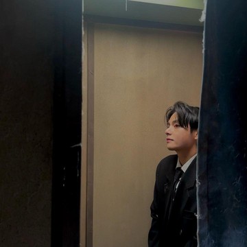 Heboh Unggahan V BTS di Media Sosial Tampilkan Produk yang Masuk Daftar Boikot