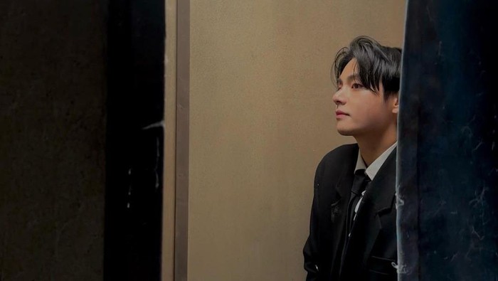 Heboh Unggahan V BTS di Media Sosial Tampilkan Produk yang Masuk Daftar Boikot