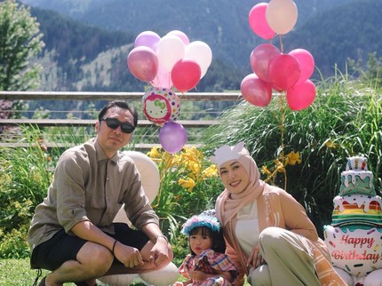 5 Potret Ulang Tahun Kedua Alisha Anak Keempat Aliya Rajasa dan Ibas, Sudah Siap Disapih