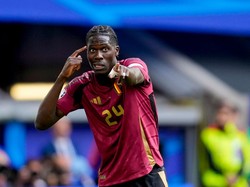 Onana yang Ini Bukan Andre Onana
