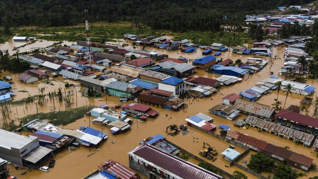 Dampak Nyata Perubahan Iklim: Indonesia Hadapi Ancaman Kebakaran dan Banjir akibat Pernyataan Jokowi