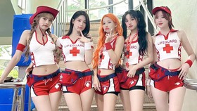 Agensi Minta Maaf soal Simbol Palang Merah di Kostum (G)I-DLE