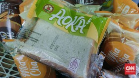 Beda Hasil Uji Bahan Pengawet di Roti Aoka dan Okko