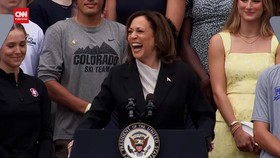 VIDEO: Penampilan Perdana Kamala Harris Sejak Biden Batal Nyapres