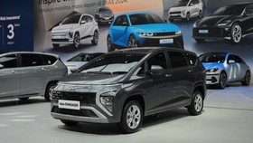Hyundai STARGAZER: Mobil Keluarga yang Nyaman, Aman, dan Canggih
