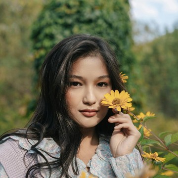 Bye-bye Rambut Singa, Ini Dia 3 Tips Merawat Rambut Kering dan Mengembang