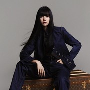 Gaya Lisa BLACKPINK yang Jadi House Ambassador Louis Vuitton, Menawan!