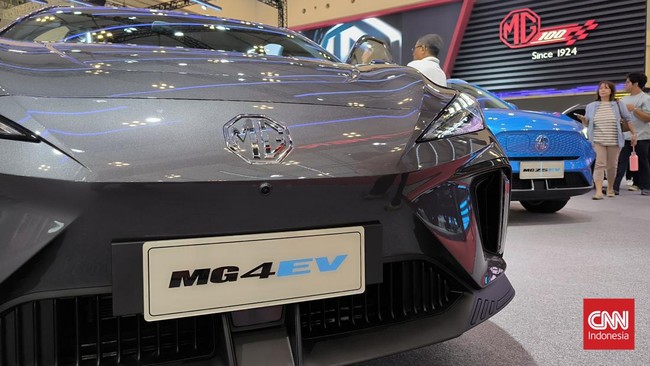 Pengguna mobil listrik MG 4 EV yang diduga dilarang mengisi daya di dealer MG Pluit, Jakarta Utara.