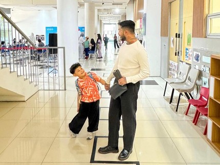 Onadio Leonardo Mulai Antar Anak ke Sekolah Usai Ramai Dihujat, Ini Komentar Habib Husein