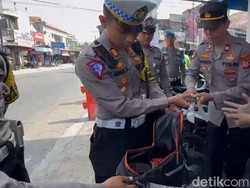 Kena Razia Saat Numpang Truk, 6 Pelajar SMK Kedapatan Bawa Golok
