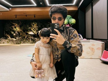 img-title Terpopuler: Atta Halilintar Dibentak Satpam Vs Densu Bebaskan Agama Anak