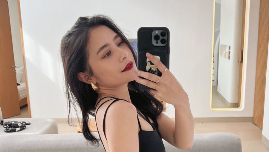 Prilly Latuconsina Prilly Latuconsina