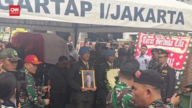 VIDEO: Jenazah Hamzah Haz Dipindahkan dari Rumah Duka ke Cisarua