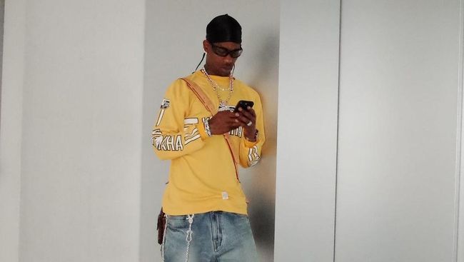 Lirik Lagu 4x4 - Travis Scott