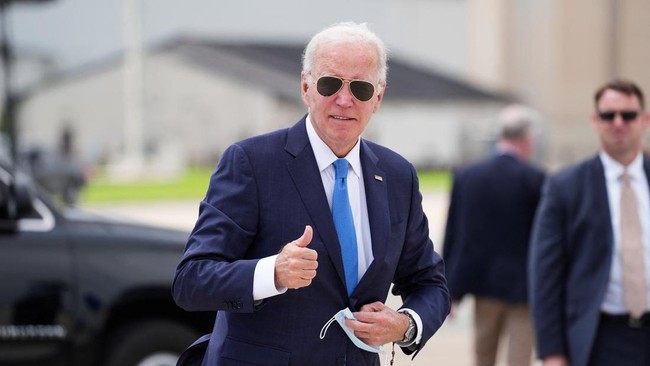 Presiden AS Joe Biden membeberkan salah satu alasan dirinya sempat ogah mengundurkan diri dari Pilpres AS 2024 yang bakal digelar pada 5 November mendatang.