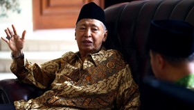 Jokowi Bersiap Melayat ke Rumah Duka Hamzah Haz