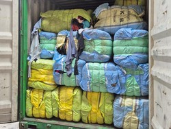 RI Masih Dibanjiri Impor Pakaian Jadi, Terbanyak dari China