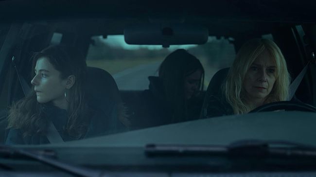 5 Rekomendasi Film di Netflix Tentang Ibu, Penuh Haru dan Perjuangan!