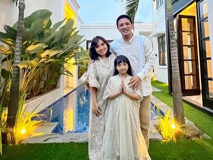 Cerita Istri Eza Yayang Hamil Anak Kedua, Suntik Pengentalan Darah hingga Mual Lihat Matahari