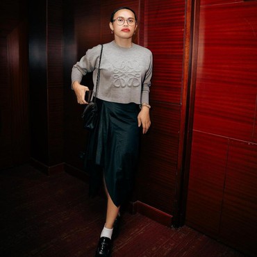 Foto Wanda Hara Pakai Baju Muslim Wanita Jelang Ramadan Disorot