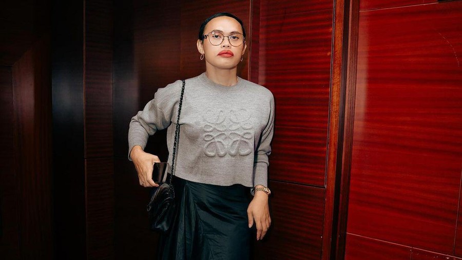 Foto Wanda Hara Pakai Baju Muslim Wanita Jelang Ramadan Disorot