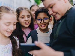 Beda Generasi Beta dan Alpa, Generasi Baru Mulai 2025