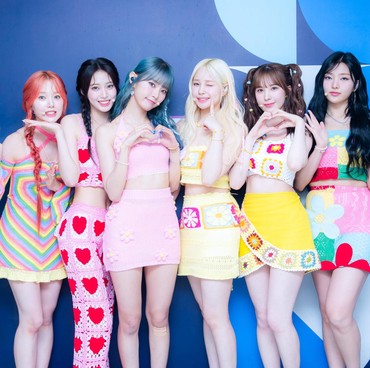 Lirik Lagu Lights On - Weeekly